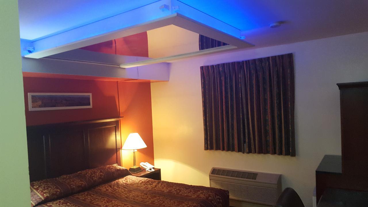 Royal Windsor Motel Exterior foto